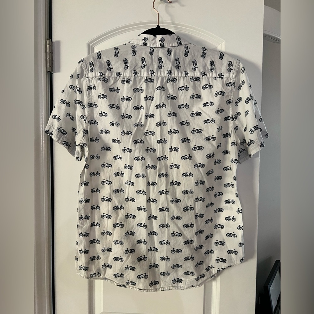 Short sleeve button down - Picture 4 of 4